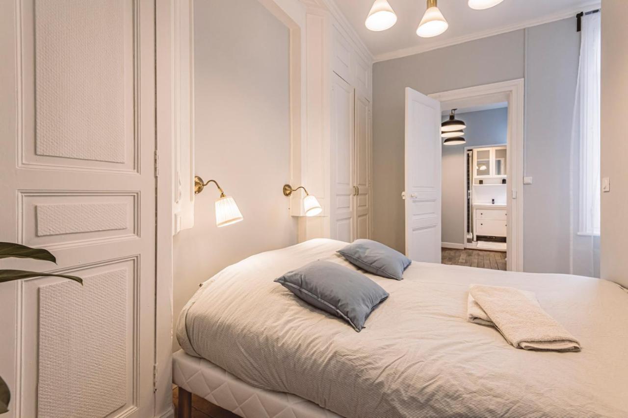 Roi Soleil, Face A La Cathedrale - 2G Apartment Reims Exterior foto